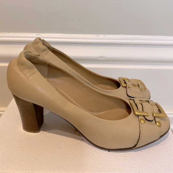 Chloe Leather Pumps - Picture 2 of 5